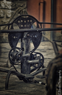 Ancien manège © 2015

Mécanisme d'un ancien manège motorisé par une balançoire à Puget-Théniers dans les Alpes Maritimes