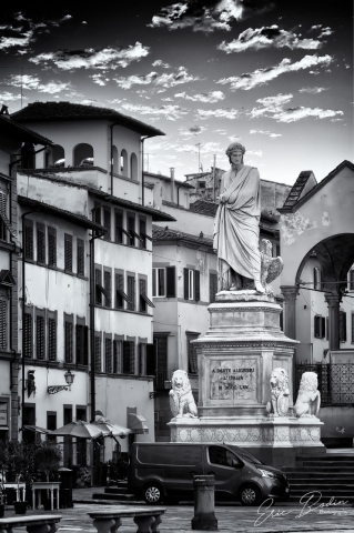 Dante Alighieri Piazza di Santa Croce
©2021 : Eric BODIN Photography