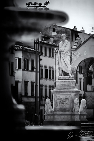 Dante Alighieri Piazza di Santa Croce
©2021 : Eric BODIN Photography