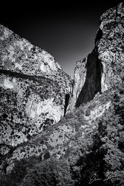 Clue d'Aiglun © 2021 : Eric BODIN Photography
#esteron #nice06 #alpesmaritimes #paca #photopaca #photonice06 #france #neige #montagne #riviere #aiglun #06910 #clue